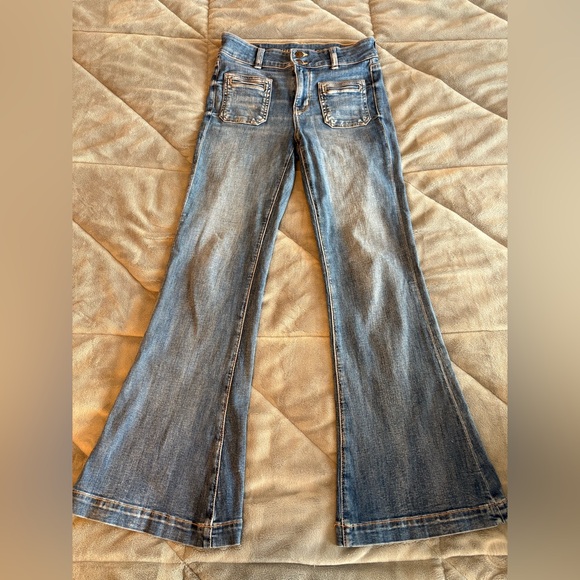 AE High Rise Flare - Picture 2 of 5